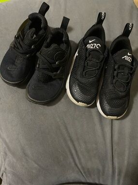 Nike Kids Black Mesh Sneakers with White Midsoles